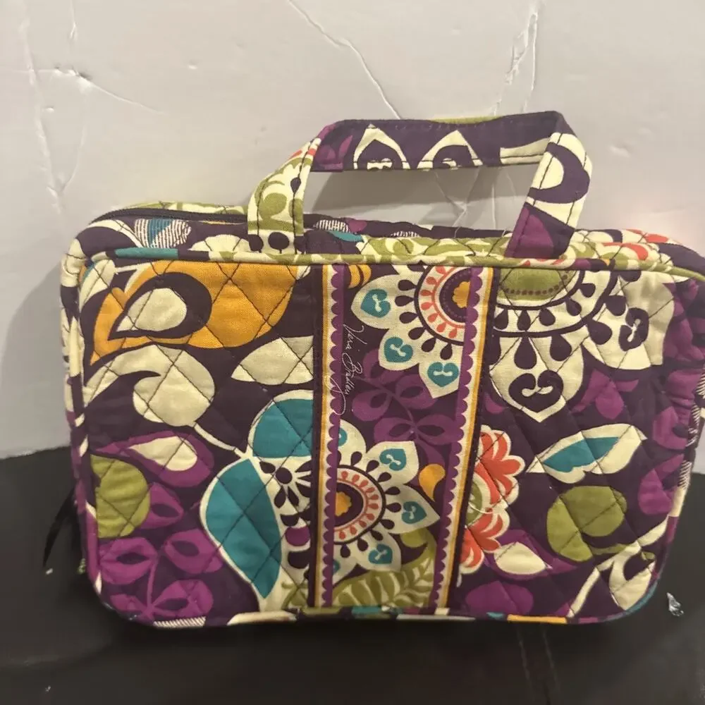 Vera Bradley Heather Retired Floral Cosmetic Travel Bag Purple Green 10x7.5”